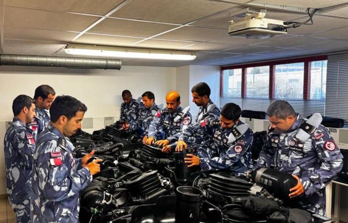 مجموعة المتفجرات بـ "لخويا" تشارك في دورة الكسح والتخلص البحري في فرنسا (صور)