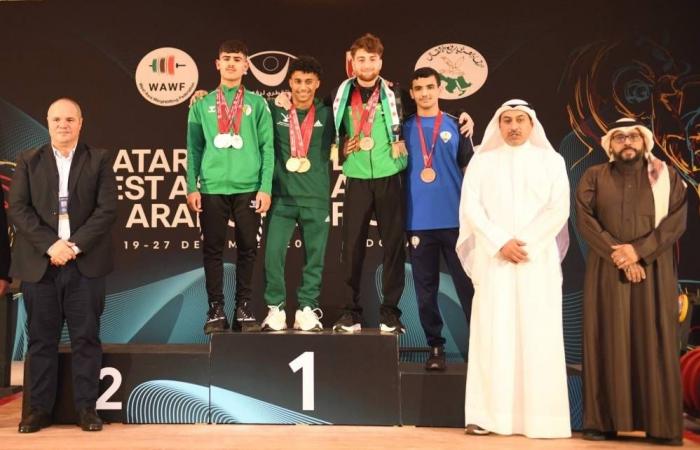 انطلاقة قوية لبطولات الأثقال الدولية