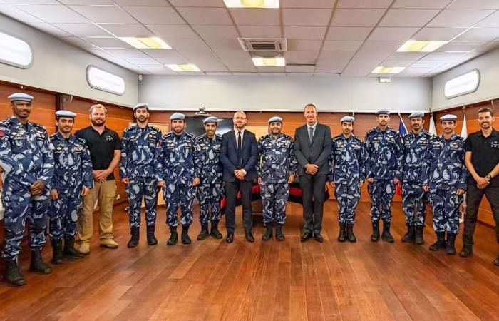 مجموعة المتفجرات بـ "لخويا" تشارك في دورة الكسح والتخلص البحري في فرنسا (صور)