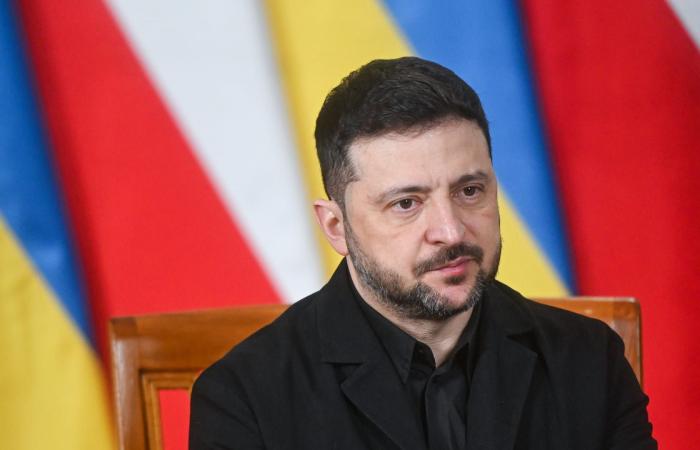 زيلينسكي يكشف عن مقترح أمريكي لصيغة جديدة للمحادثات حول أوكرانيا