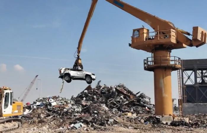 الكويت.. الداخلية تنشر لقطات لكبس مركبتين وتوضح السبب