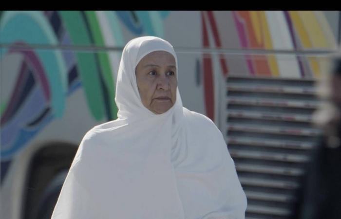 خيرية
      نظمي
      لـ«الشرق
      الأوسط»:
      حياتي
      الفنّية
      بدأت
      بعد
      الخمسين