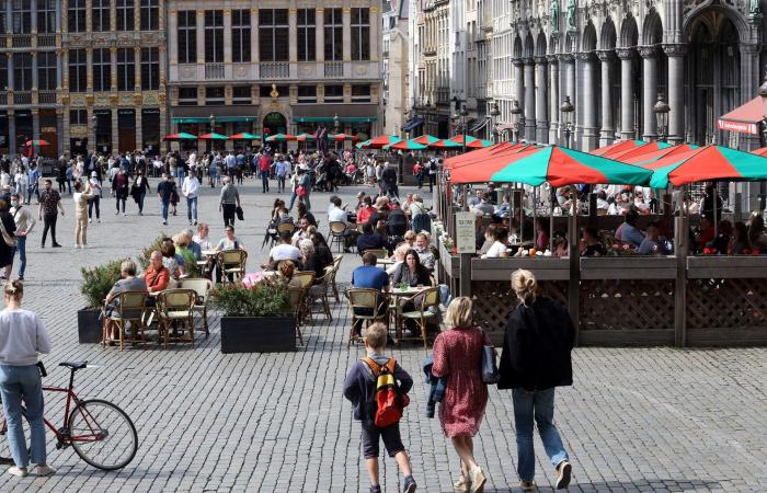 لماذا لا تمتلك أمريكا المزيد من الساحات العامة على الطراز الأوروبي؟