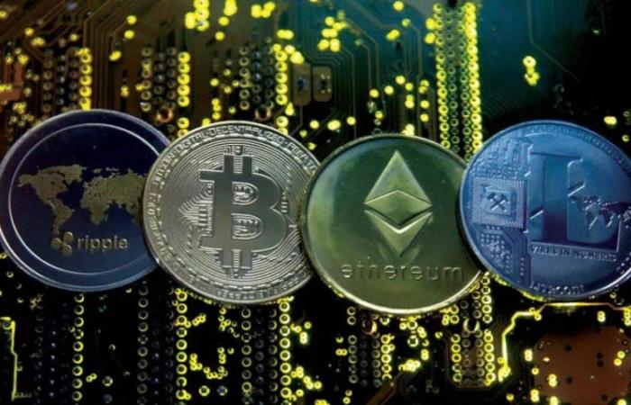 مصر:
      الربط
      الكهربائي
      مع
      السعودية
      يتم
      تجهيزه
      لبدء
      المرحلة
      الأولى