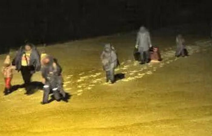 1
      year
      ago,
      Alberta’s
      premier
      sought
      to
      lock
      down
      a
      ‘leaky’
      border.
      Here’s
      what’s
      happened
      since