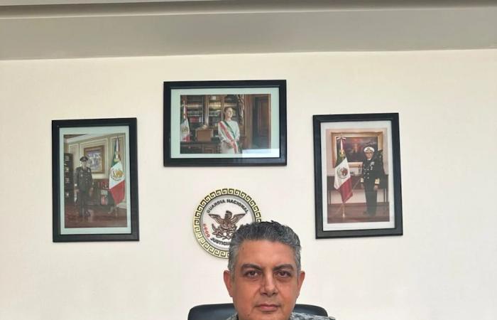 Fear,
      death
      and
      hope
      in
      a
      city
      under
      the
      shadows
      of
      a
      Mexican
      cartel
      war