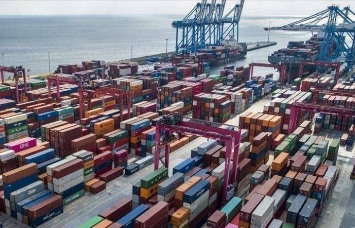 برلمان
      تركيا
      يقرّ
      مشروع
      موازنة
      2026
      مع
      توقعات
      بتراجع
      كبير
      للتضخم