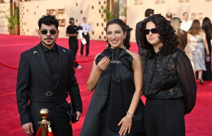 كلارا
      خوري:
      الأمومة
      والإنكار
      وهواجس
      المرأة
      جذبتني
      لـ«غرق»