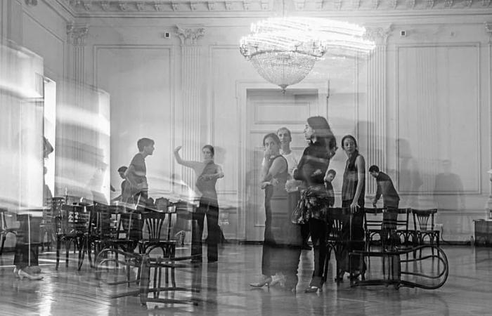 'Kontakthof':
      Greece
      revives
      Pina
      Bausch
      at
      its
      National
      Theatre