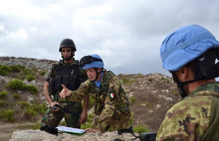 إيطاليا
      تطلب
      رسمياً
      من
      لبنان
      إبقاء
      قواتها
      في
      الجنوب
      بعد
      انسحاب
      «اليونيفيل»