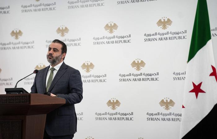 سوريا
      وتركيا
      تتهمان
      «قسد»
      بالمماطلة
      بتنفيذ
      اتفاق
      الاندماج
      وسط
      تصعيد
      في
      حلب