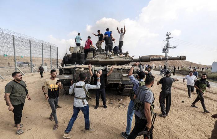 لماذا
      أغلقت
      حكومة
      نتنياهو
      إذاعة
      الجيش
      الإسرائيلي؟