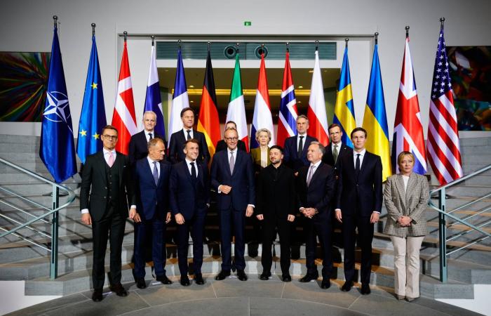 زيلينسكي:
      نشعر
      أن
      أميركا
      ترغب
      في
      التوصل
      لاتفاق
      نهائي
      لإنهاء
      الحرب