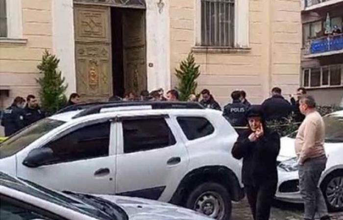 تركيا:
      القبض
      على
      قيادي
      «داعشي»
      بعملية
      على
      حدود
      أفغانستان
      وباكستان