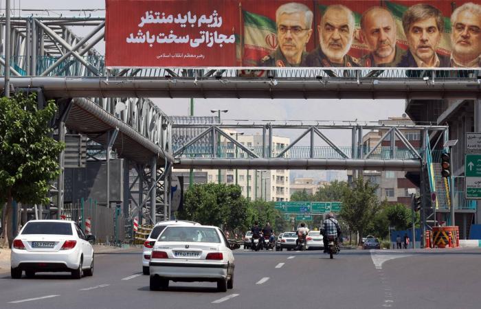 «الأركان
      الإيرانية»:
      جاهزون
      لكل
      السيناريوهات