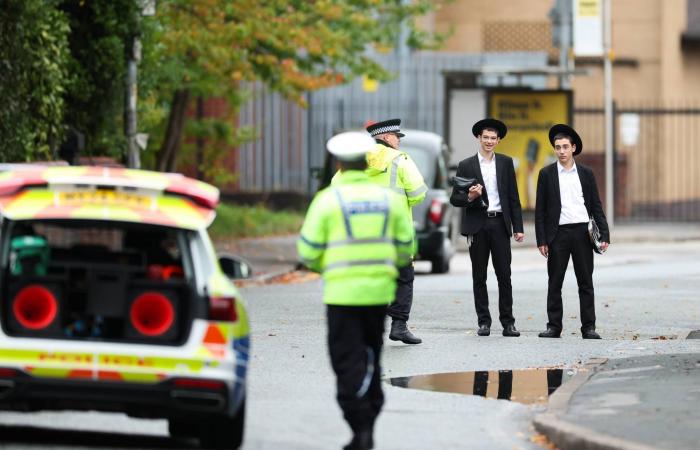 إدانة
      رجلين
      «بالتآمر
      لقتل
      مئات
      اليهود
      في
      بريطانيا»