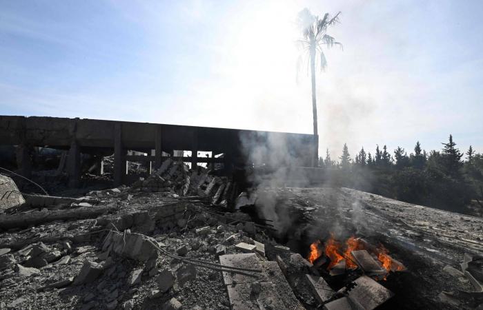 تتبّع
      مصير
      55
      من
      جلادي
      النظام
      السابق
      اختفوا
      مع
      سقوط
      الأسد
      في
      منافي
      الترف