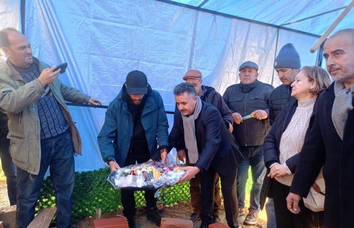 البرلمان
      الجزائري
      يصادق
      بالإجماع
      على
      قانون
      يُجرّم
      الاستعمار
      الفرنسي