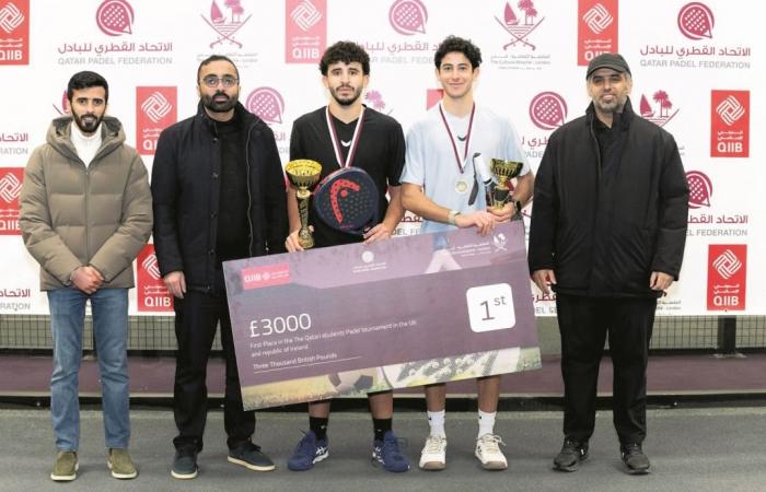 بطولة البادل تعزز التواصل بين طلابنا في بريطانيا