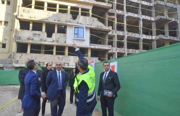 مقر
      وزارة
      الداخلية
      المصرية
      بالقاهرة...
      من
      مبنى
      مهيب
      إلى
      مجمع
      ترفيهي