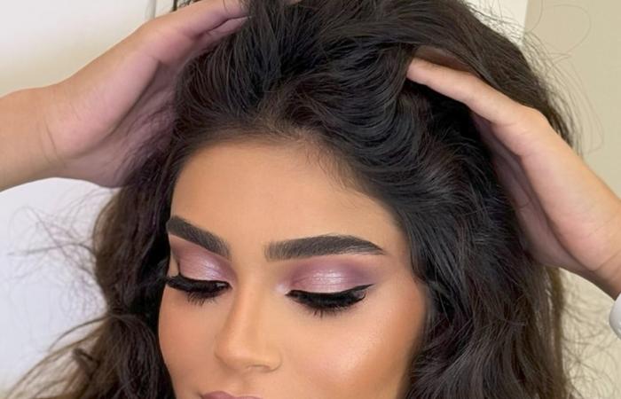 مختلف تمامًا عن مكياج الزفاف.. أسرار ونصائح خاصة بمكياج الأعياد