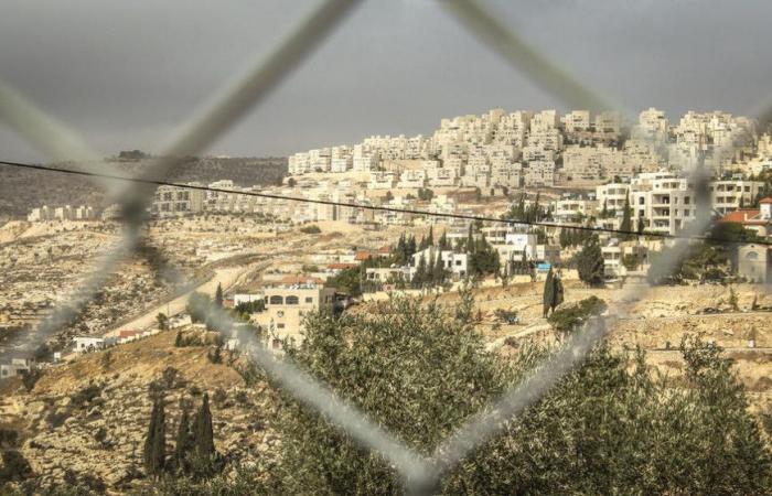  14 دولة تدعو الاحتلال الإسرائيلي لوقف إقامة مستوطنات جديدة بالضفة الغربية