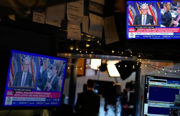 انحسار
      التداول
      في
      الأسهم
      الأوروبية
      قبل
      عطلة
      الأعياد