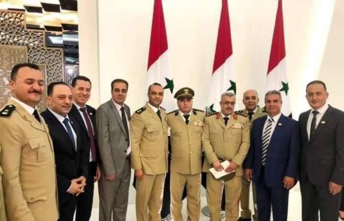 جنرالات
      هاربون
      يخططون
      لتمرد
      في
      سوريا
      من
      المنافي