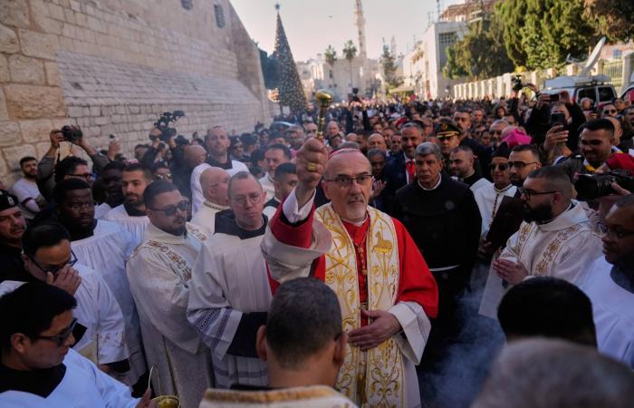 «اتفاق
      مسقط»
      للمحتجزين
      يفتح
      نافذة
      إنسانية
      وسط
      تفاؤل
      يمني
      حذر