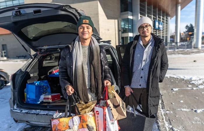 Charitable
      groups
      in
      Calgary
      mobilize
      to
      support
      those
      in
      need
      on
      Christmas
      Day