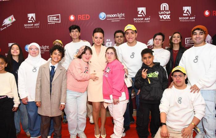 «صورة
      مسيئة»
      لريهام
      عبد
      الغفور
      تثير
      جدلاً
      حول
      خصوصية
      المشاهير
      في
      مصر