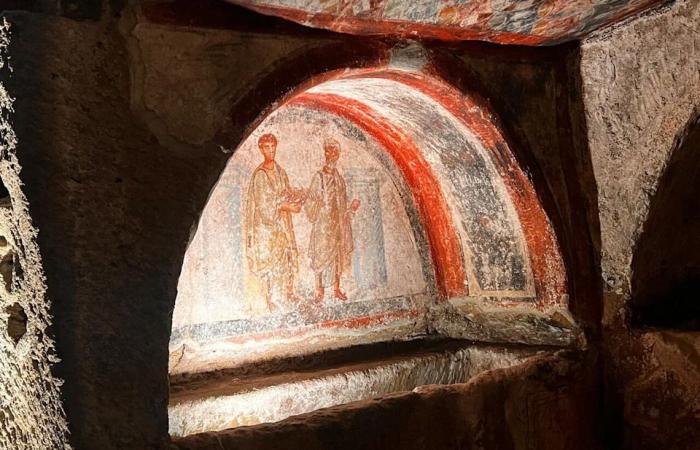 Under
      the
      streets
      of
      Naples,
      a
      social
      collective
      bets
      on
      locals,
      culture
      to
      help
      a
      rough
      neighbourhood
      thrive