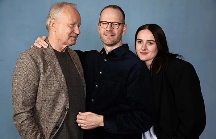 Hope
      and
      the
      memory
      of
      a
      house:
      Joachim
      Trier
      on
      'Sentimental
      Value'