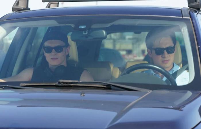 'Heated
      Rivalry'
      finale
      recap:
      The
      cottage
      moments
      that
      had
      us
      in
      tears
      and
      what
      we
      could
      see
      in
      Season
      2