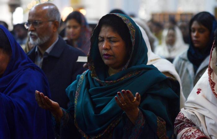 باكستان:
      القضاء
      على
      10
      إرهابيين
      مدعومين
      من
      الهند