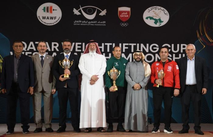 رئيس اتحاد رفع الأثقال يشيد بنجاح كأس قطر وبطولتي العرب وغرب آسيا