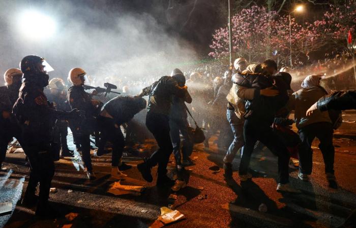 إيران
      تتطلَّع
      إلى
      حكومة
      عراقية
      «تراعي
      مصالحها»