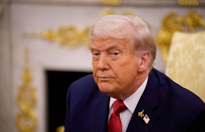 زيلينسكي يلتقي ترامب في فلوريدا الأحد لمناقشة الضمانات الأمنية لأوكرانيا