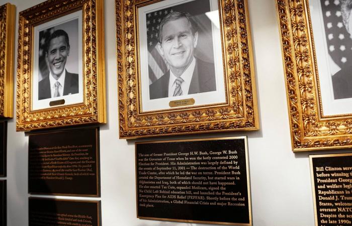 بوتين
      لبوش
      عام
      2001:
      أوكرانيا
      مصطنعة
      وكانت
      تابعة
      لروسيا