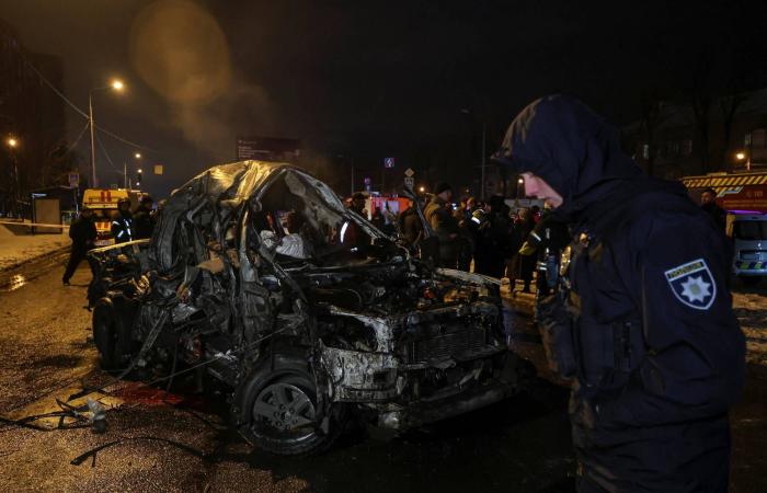 الشرطة
      الإيطالية
      توقف
      7
      أشخاص
      للاشتباه
      بتمويلهم
      «حماس»