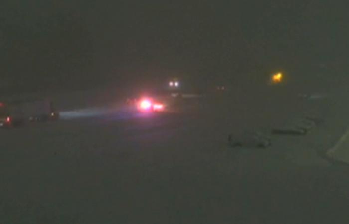 تحذيرات لملايين الأمريكيين من عاصفة شتوية.. وإلغاء مئات الرحلات الجوية في نيويورك وفيلادلفيا