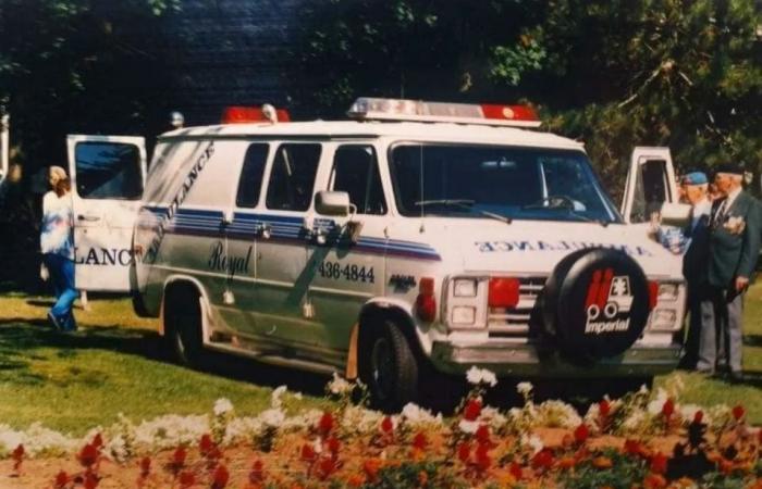 From
      hearses
      to
      ambulances:
      New
      book
      traces
      P.E.I.’s
      history
      of
      emergency
      care