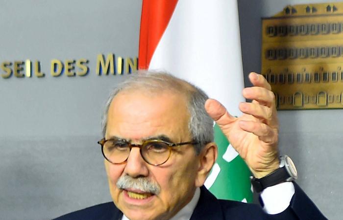 حمص
      تشيّع
      ضحايا
      المسجد...
      و«داعش»
      يهدّد
      مجدداً