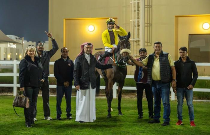 المهرة "مانيا غريتشا ستار" تحرز لقب كأس الإناث للخيل المهجنة الأصيلة