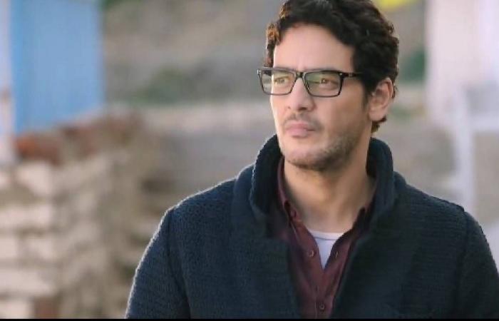 البحث
      عن
      الحقيقة
      المتوارية
      في
      أفلام
      داود
      عبد
      السيد