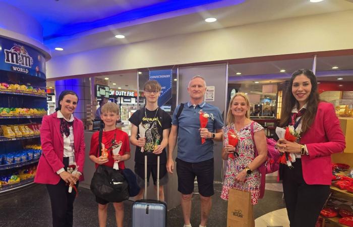 الفنادق
      المصرية
      كاملة
      العدد
      بموسم
      إجازات
      «رأس
      السنة»