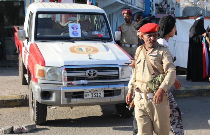 الطائرة
      الإغاثية
      السعودية
      الـ77
      تصل
      إلى
      العريش
      محمَّلة
      بالمساعدات
      لغزة