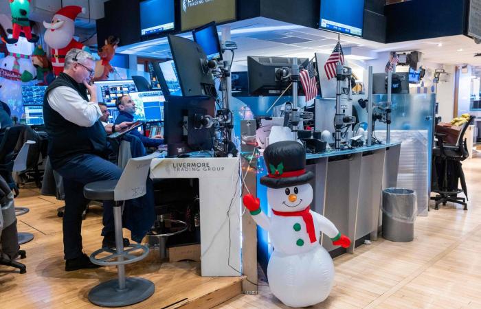 2025...
      عام
      التصعيد
      المحسوب
      والرهانات
      الكبرى
      بين
      أميركا
      والصين