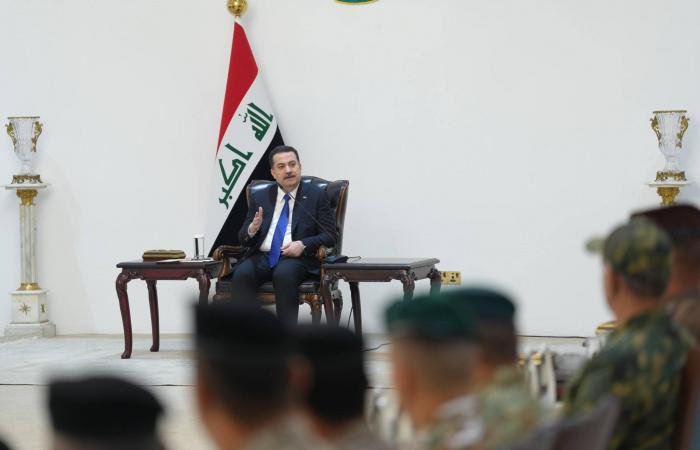 نعيم
      قاسم:
      لبنان
      أمام
      مفصل
      تاريخي
      إما
      «وصاية
      أميركية
      وإما
      سيادة»