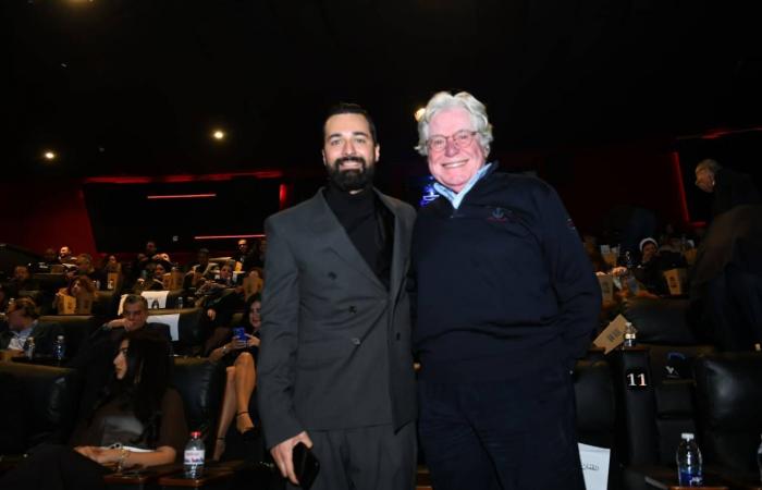 الخزانة
      البريطانية
      تؤمّن
      «نسيج
      بايو»
      التاريخي
      بـ800
      مليون
      إسترليني